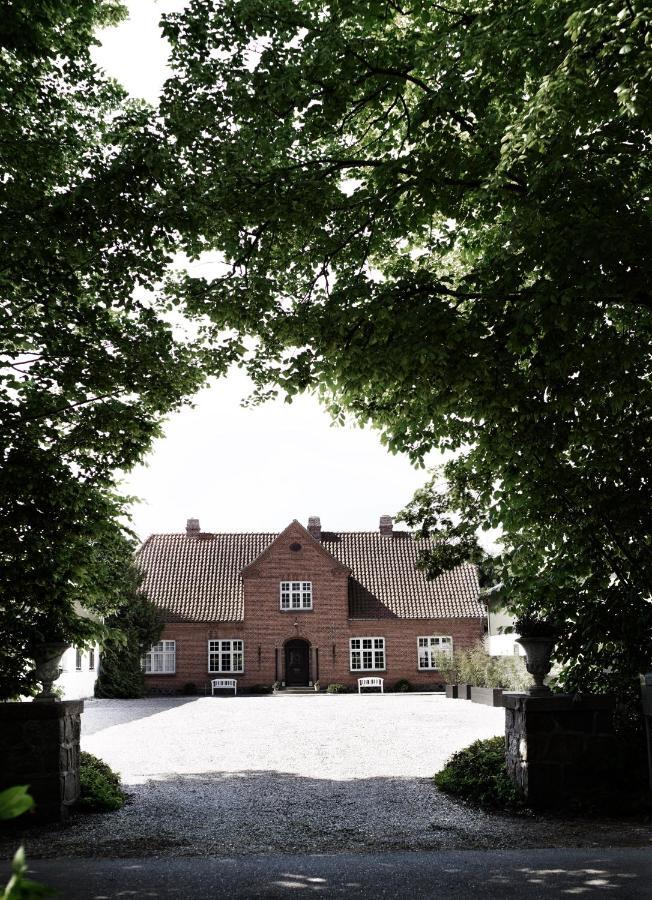 The Norrmans Farmhouse Boutique Hotel Klippinge Exterior photo